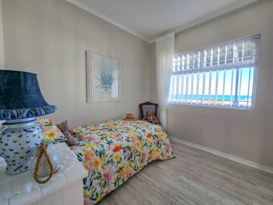 4 Bedroom Property for Sale in Jongensfontein Western Cape